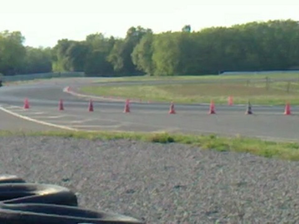 session piste MOTO - anneau du rhin - 25.04.11