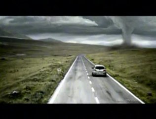 Publicité - Alfa 147 JTD ("La route et la tornade") 2001