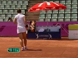 Barcelona: la Errani al secondo turno