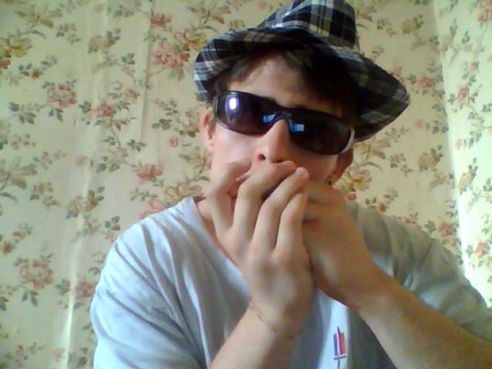 Reprise de la chanson "en cloque" à l'harmonica diatonique