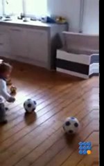 range ta chambre -  kid next football star