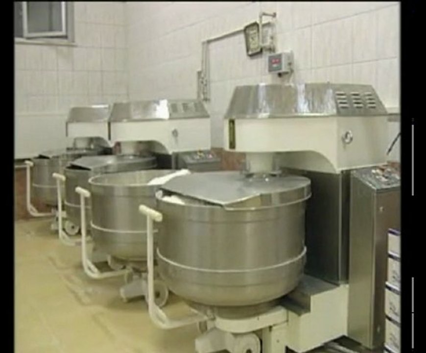 SARMAŞIK MAKİNA - Seyyar Kazanlı Spiral Mikser / Spiral Mixer with Removable Bowl