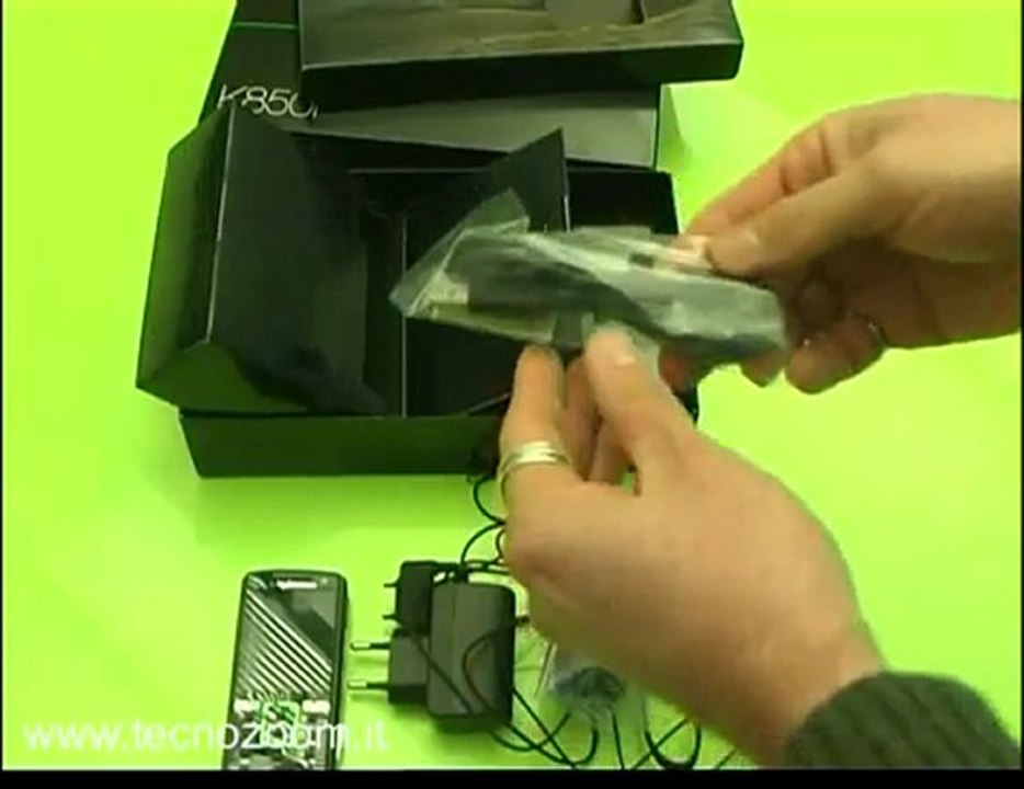 Videorecensione Sony Ericsson K850i confezione d'acquisto