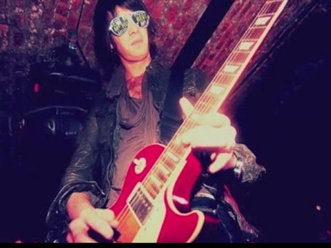 Hubert Moste - Make You Dance