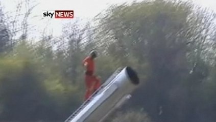 Il meurt pendant la cascade du canon humain