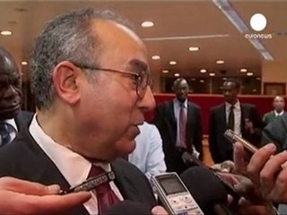 Misurata, fuoco sul porto. Le forze filo-Gheddafi...