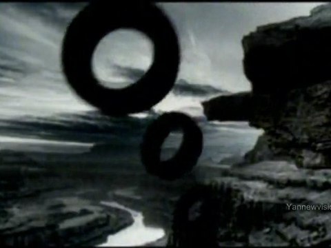 Publicité - Pirelli ( Sans maîtrise, la puissance n'est rien ) 2001
