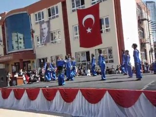 SEVGİ FERİT AKIN İLKÖĞRETİM OKULU 6.SINIFLARIN GÖSTERSİ
