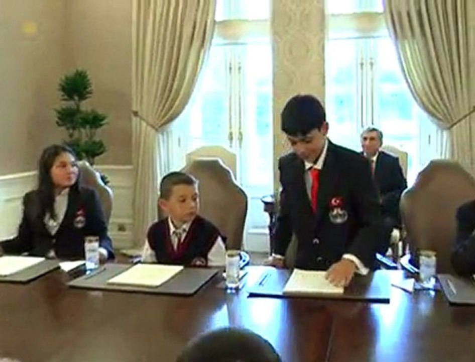 Çankaya Köşkü'nde 23 Nisan Coşkusu