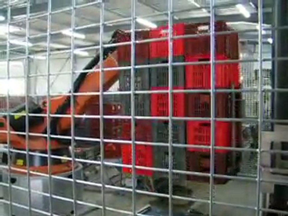 Robot de Dépalettisation caisses pleines, repalettisation caisses vides et gestion des palettes