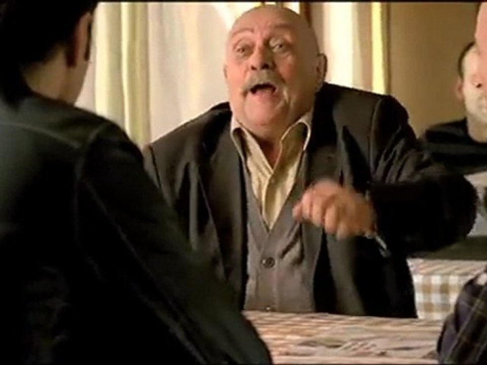 Mondi Nisan 2011 Seyyar Tayyar reklam filmi Baza