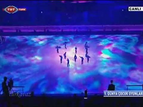 9 LALEZAR EFE Kartal Halk oyunları 1.Dünya Çocuk oyunları 2011