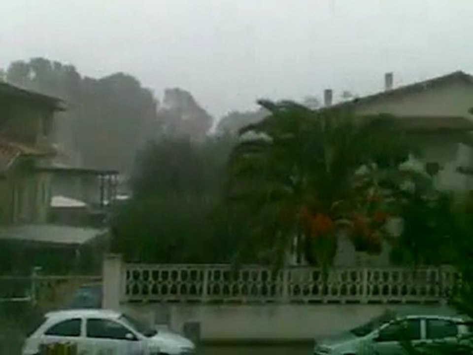 pioggia forte
