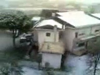 Neve a 500 m dal mare