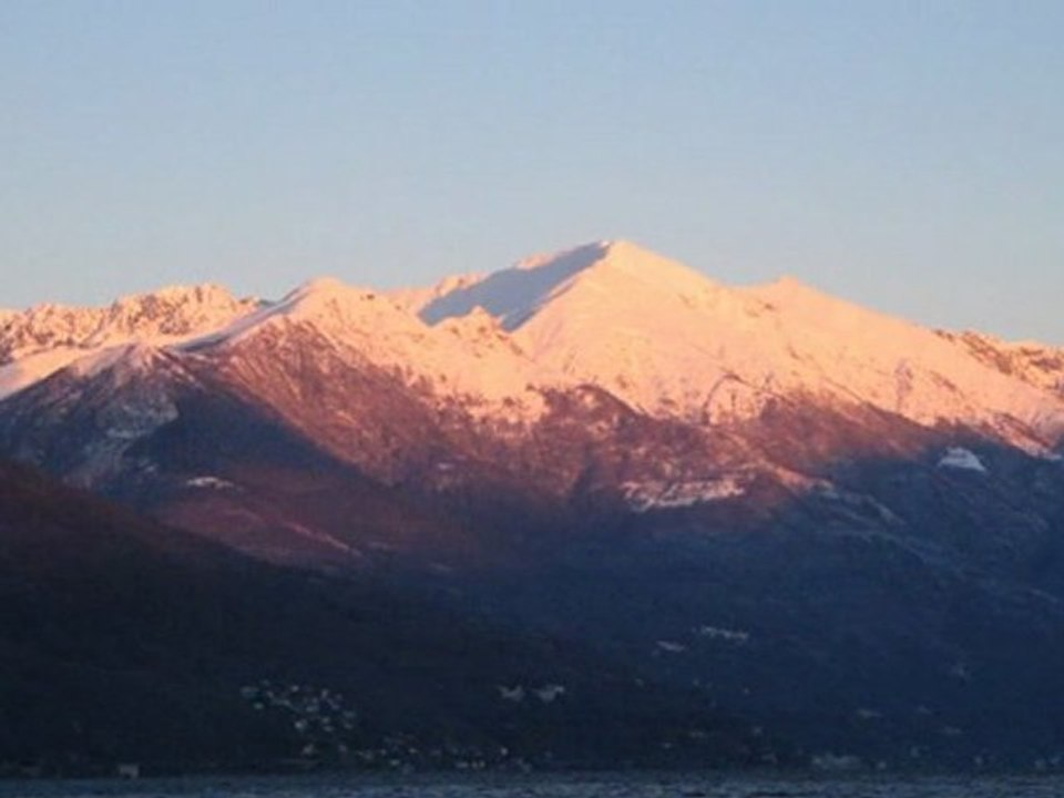 luino sabato 4-12-10 bel tempo e freddo
