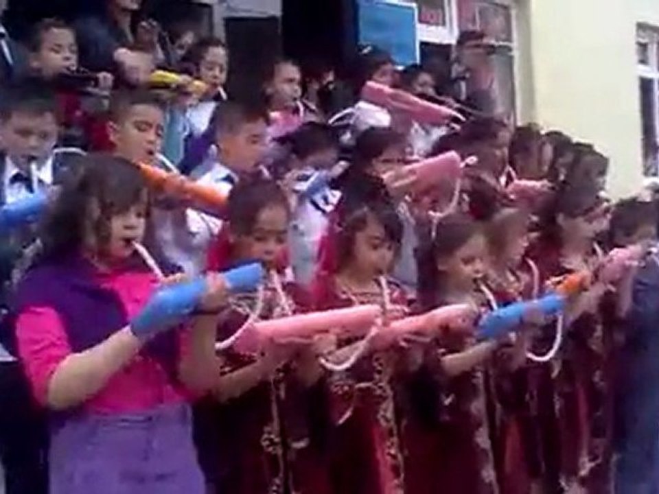 GÖRKEM KÜTÜK VE SAZ ARKADAŞLARI (3-A SINIFI 2011)