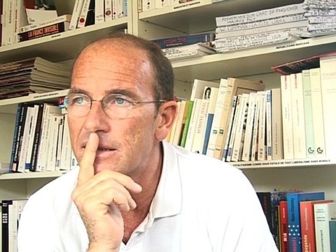 Etienne Chouard - Sortir de l'UE - 3/3