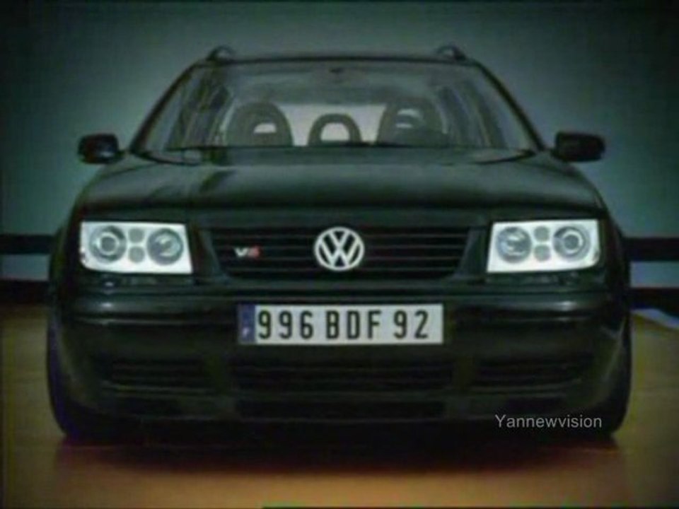 Publicité - Volkswagen Bora V6 "4Motion" (204 ch) 2001