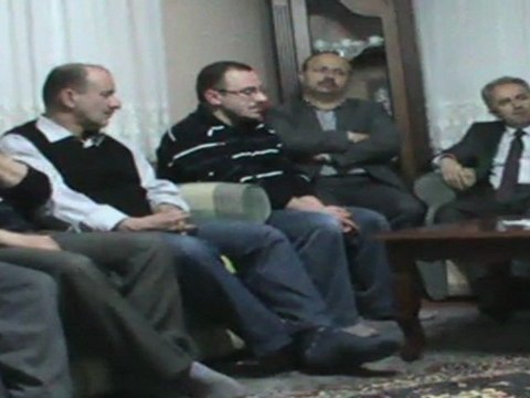 AK PARTI MILLETVEKILI ADAYI TEMEL COSKUN`UN GAZI OSMAN PASA MAHALLESI EV ZIYARETI