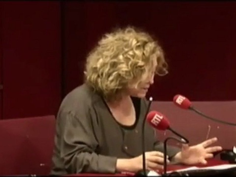 Les Carnets d'Alba : Carla face aux lecteurs du Parisien-Auj