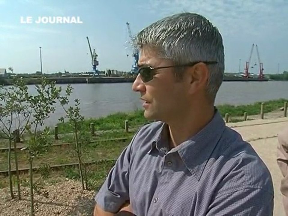 Pont de Cheviré: Souvenirs de Roche-Maurice (Nantes)