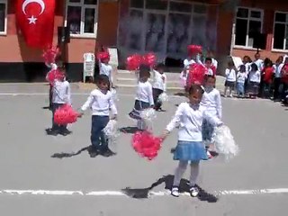 Narköy İ.Ö.O 1/A Sınıfı Dans Gösterisi "Esena mono"