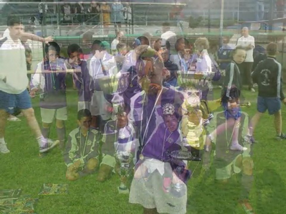 u10 vainqueur du Tournoi de ST LEU le 23/04/2011