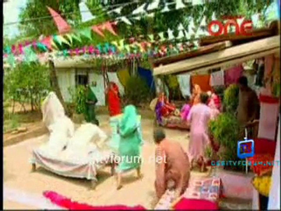 Ganga Ki Dheej - 29th April 2011 - Pt2
