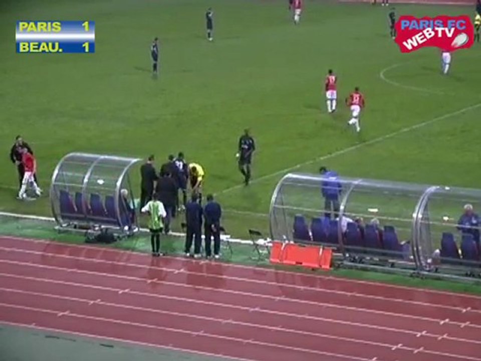 NAT: J37-PARIS FC/BEAUVAIS 2/2 2010/2011