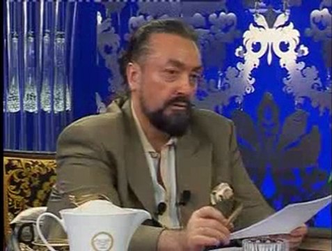 Bir Müslümana deli denilmesi o Müslüman için şereftir. Peygamberimiz (sav)'e de, Hz. İbrahim (as)'a da hep aynı iftira atılmıştır