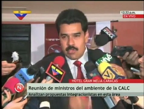 Maduro: Que quemen muñecos, seguiremos trabajando por un mundo multipolar y de iguales