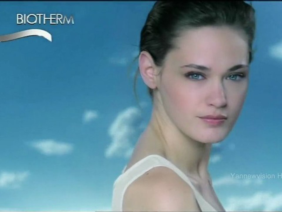 Publicité HD - "AQUASOURCE" de BIOTHERM (2011)