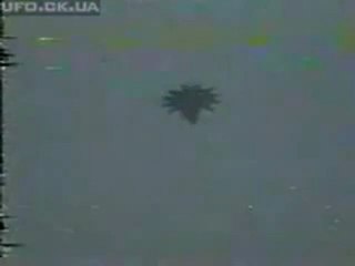 Дети сняли НЛО/kids and UFO