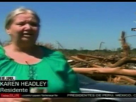Barack Obama visita Alabama para evaluar daños por tornados