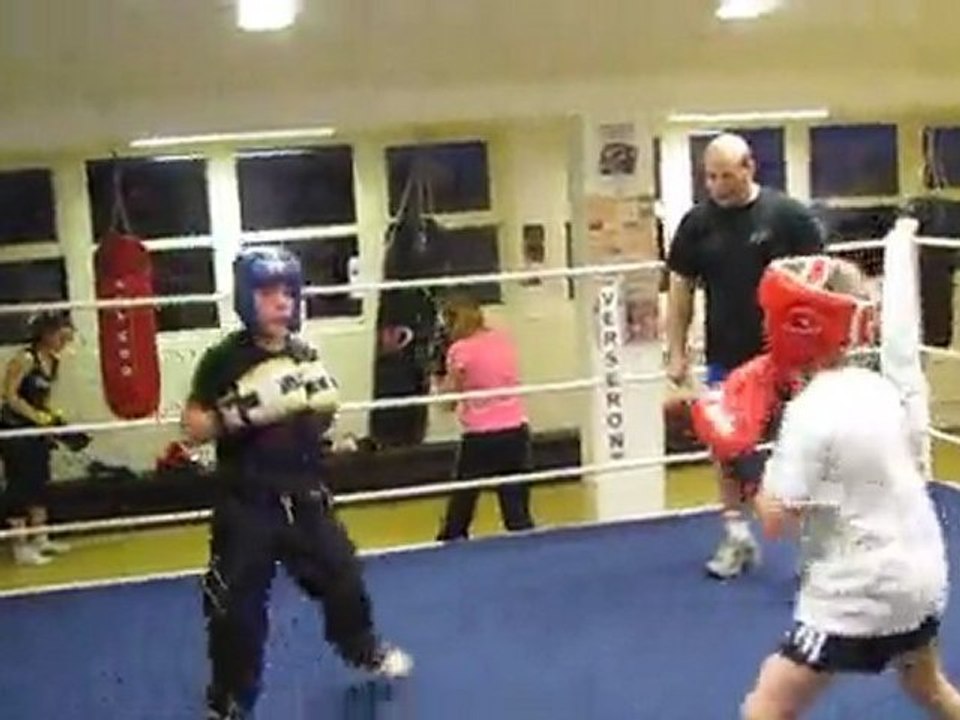 HUGO PREPARE LES INTERREGIONS AVEC SON POTE ABIJA...Avril 2011