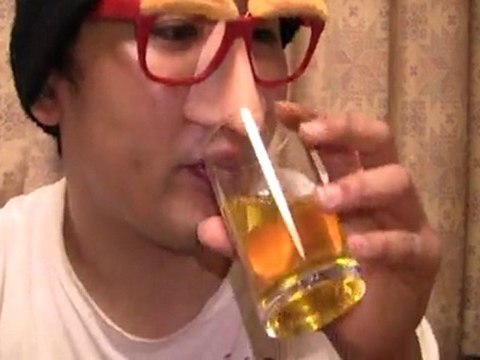 100円おにぎりと特のり弁当飯動画110429その1