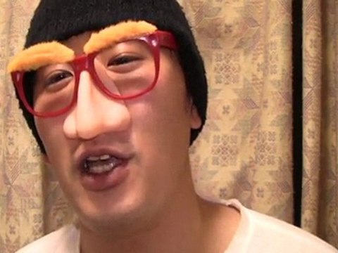 本気で力を抜くことと電話が死ぬほど苦手なのと漫画の違和感とタメ口な日記動画110429その2