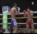 Rongrawee Sitheeprapagym vs Seeoy Sor Soonuntachai - Great Muay Thai Fight - Channel 7 live 26-12-2010