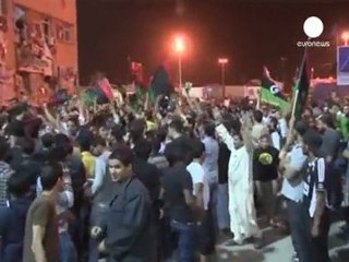 Raid Nato: illeso Gheddafi, ucciso figlio e nipoti.