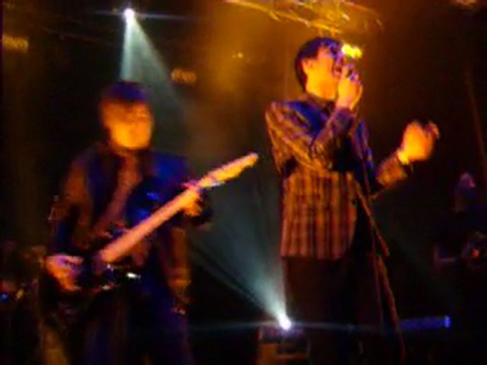 The Starmans (David Bowie Tribute) - Golden Years (Szikra, Budapest, 2011 04 30)