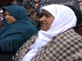 Barış Anneleri oturma eyleminde