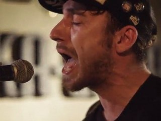 Flow - On peut parler 30.04.11 @ Shaka Laka