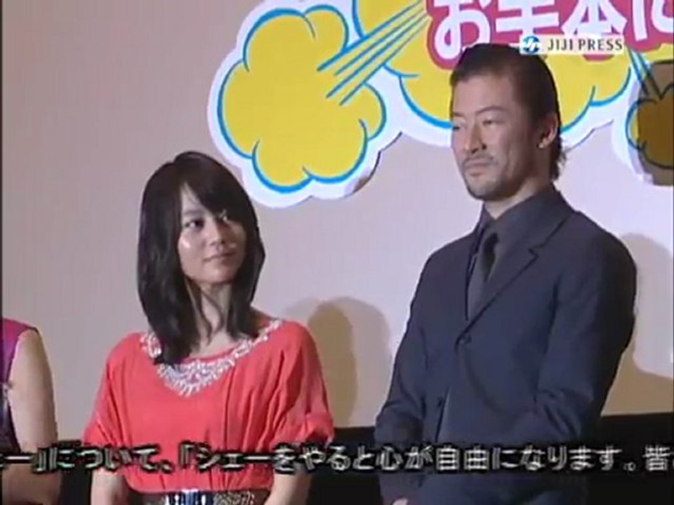 [2011.04.30] Kore de ii no da!! press con (jijipress)
