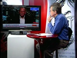 Teodor Petkoff y las cadenas presidenciales