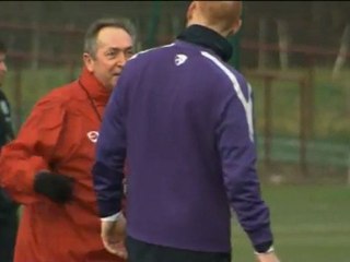 L'Aston Villa riceve un Wigan disperato