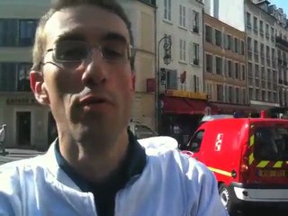 Les abeilles se donnent RDV à la poste de Vincennes sur un vélo