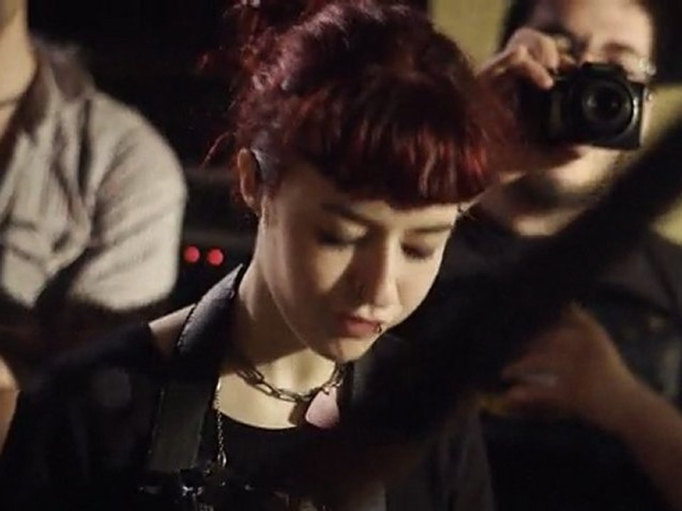 Flow w/Gaël DeWarlaing - Linoleum [NOFX Cover] 30.04.11 @ Shaka Laka