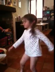 Beat it - Michael Jackson dansé par Katie