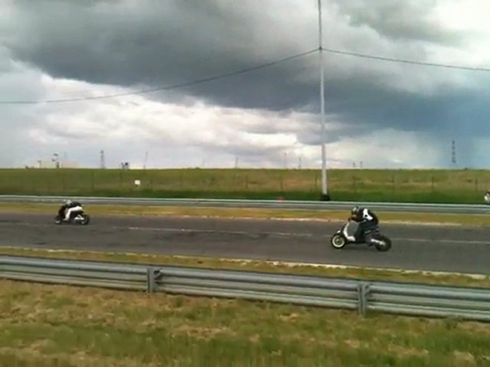 Meeting Drag Racing Team, 23-24 Avril 2011