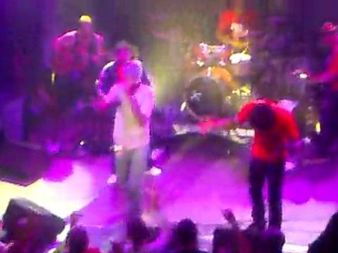 Sir Samuel live au Divan du monde 29/04/11 ...